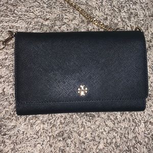 Black crossbody Tory Burch